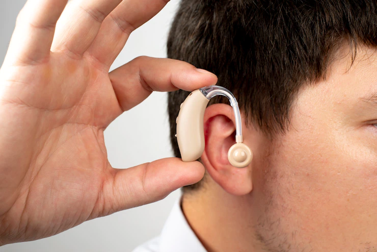  wear hearing aids