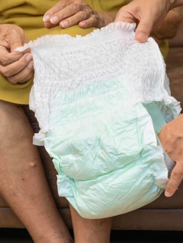 How To Choose The Best Adult Diapers In 2023? Online Health Media