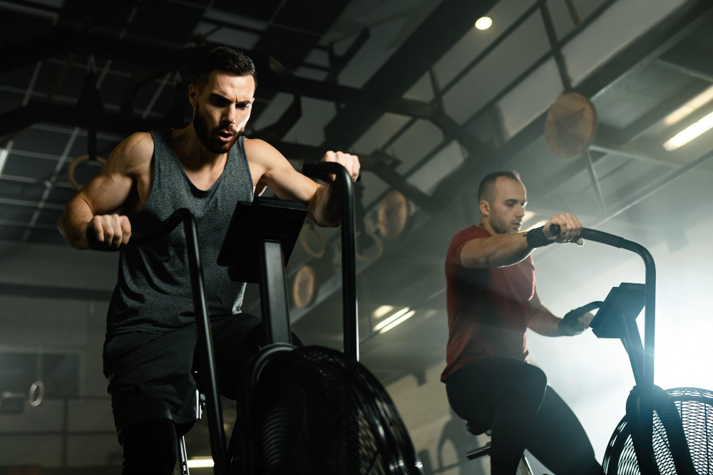 Strength Training vs Cardio Fitness Centers